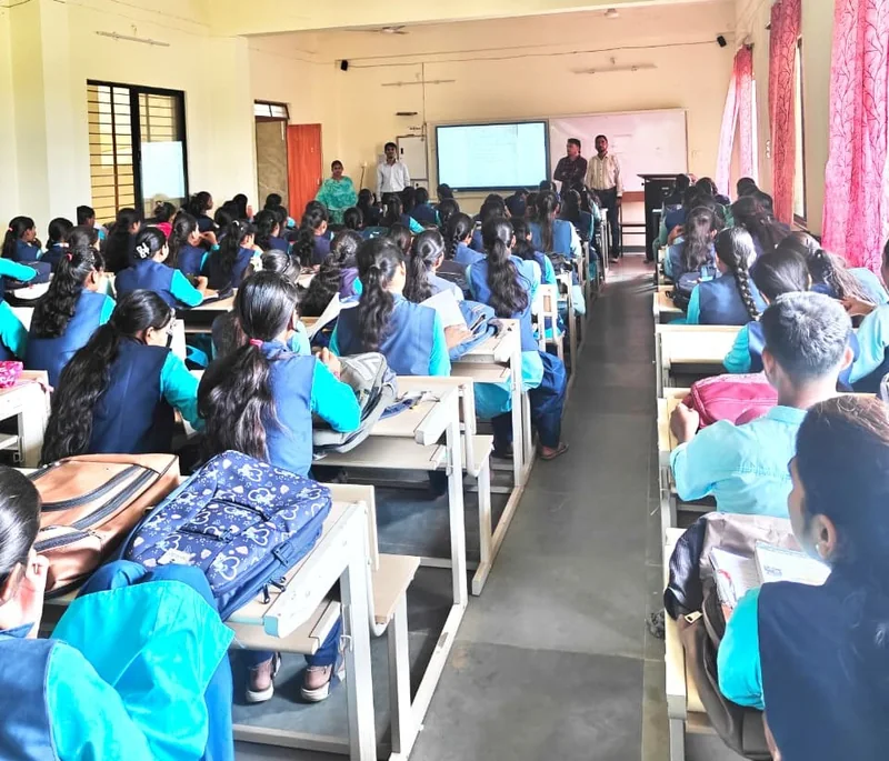 वारासिवनी महाविद्यालय में सेवा सेतु अभियान